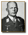 Richthofen, Wolfram Freiherr von (* 11. Oktober 1895 auf Gut Barzdorf/Schlesien † 12. Juli 1945 in Bad Ischl).